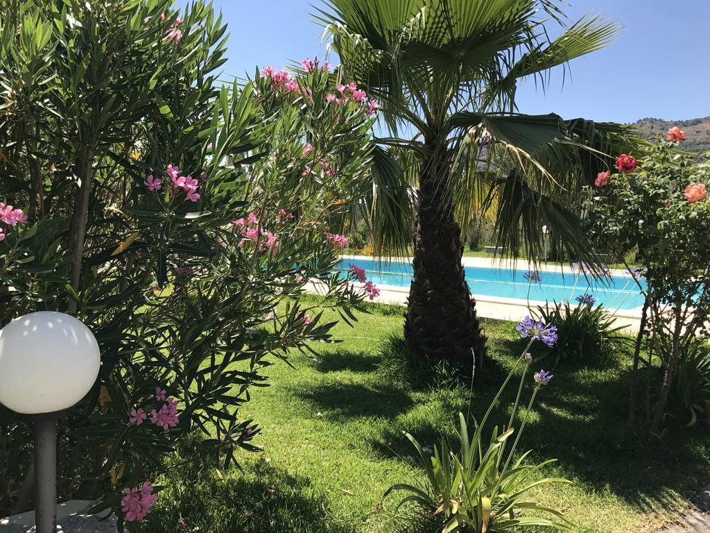 Villa Uliveto Francavilla di Sicilia Exterior photo